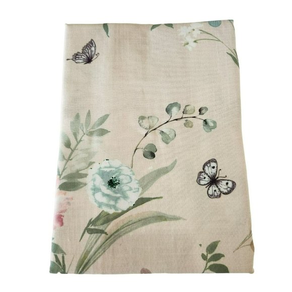 Tahari Home Floral Tablecloth Shabby Chic Style Pastel Color 60x84in Oblong - Picture 8 of 11